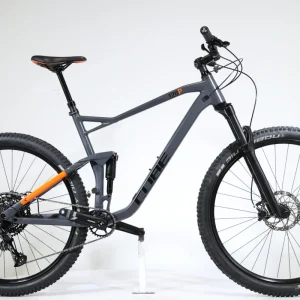 11.07_1_5823fee4-b47a-45fa-9906-a91e68574e8e.jpgv1737561472 CUBE Stereo 120 Pro 2022 T.XL 250428