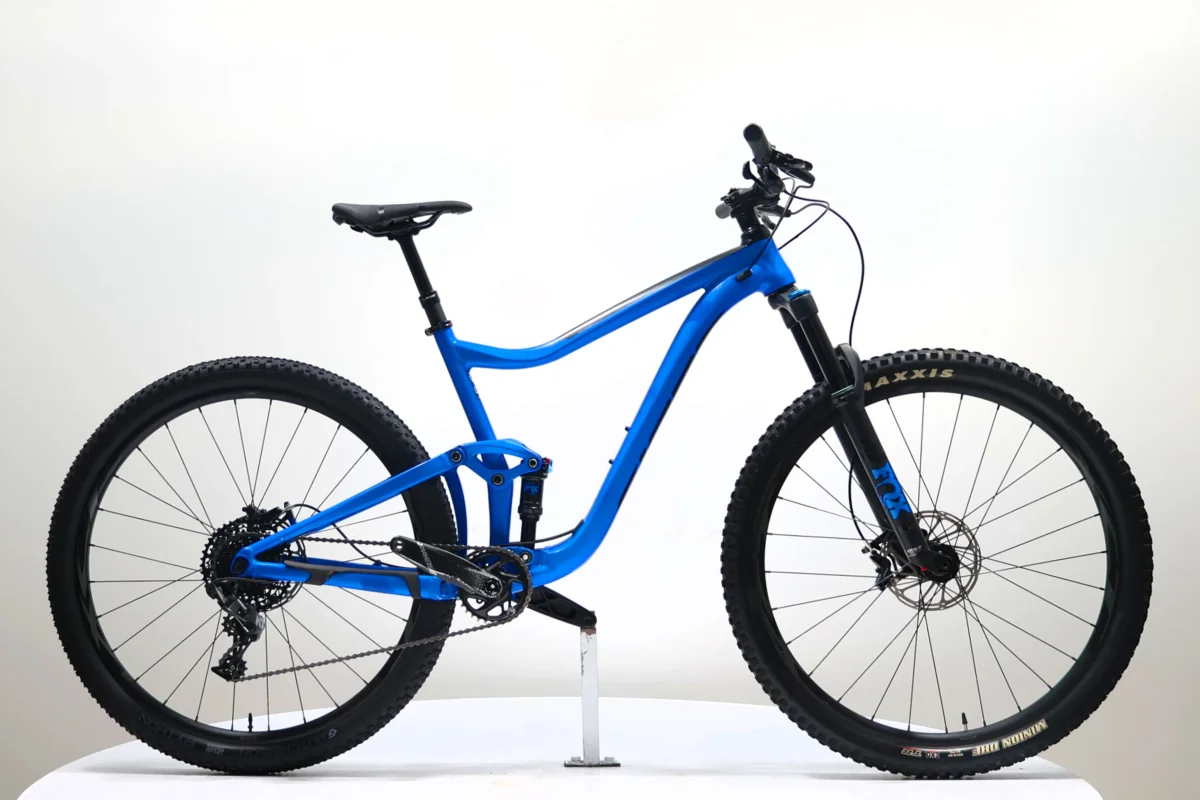 Giant Trance 29 2 2019 T.L 253102