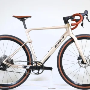 11.07_1_9f4db94e-eaa3-44b8-8302-274d443d404c.jpgv1741265012 BH GravelX AT 4.0 2024 T.M LOT