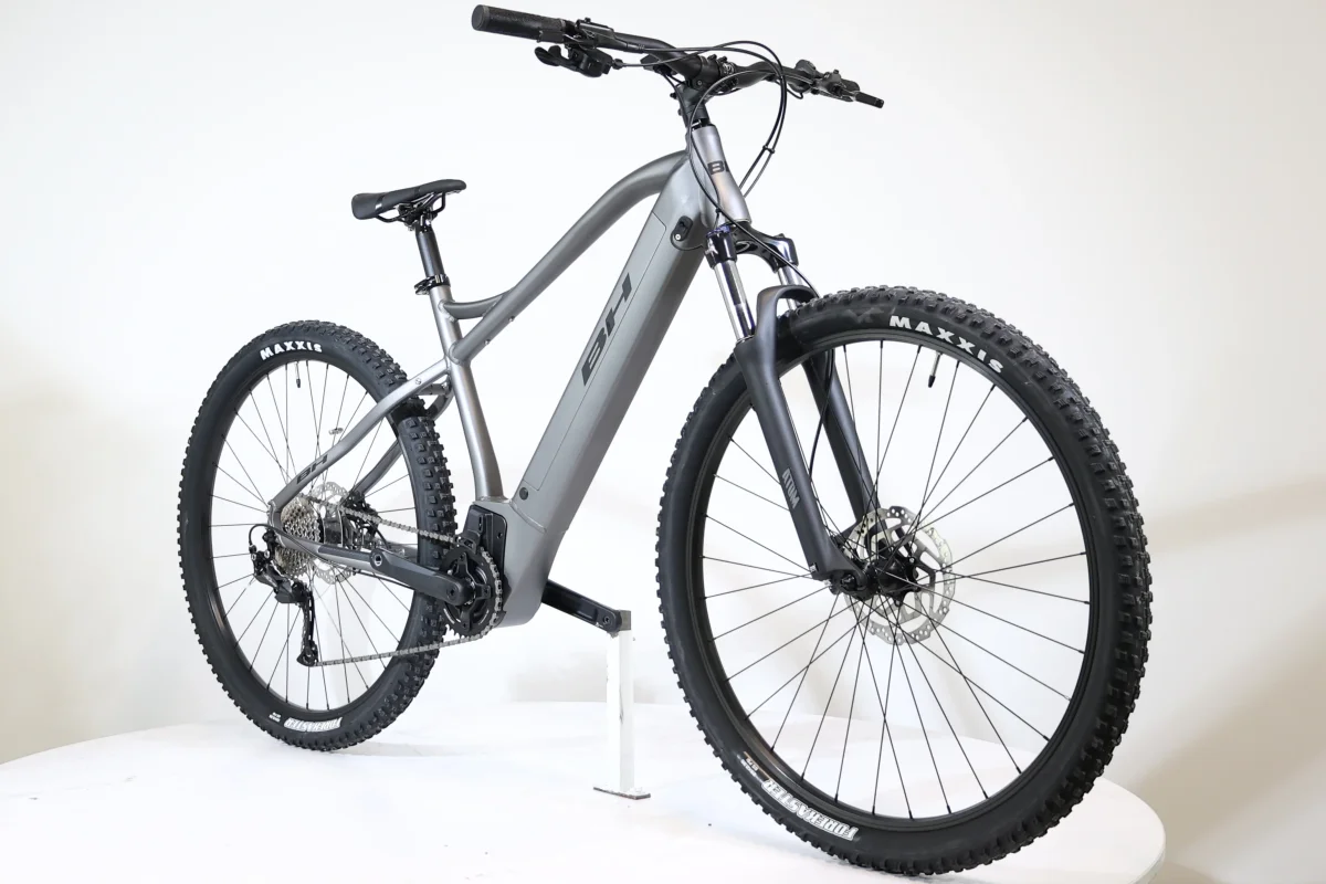 BH Atom 29 2024 T.M 246515 – Image 3