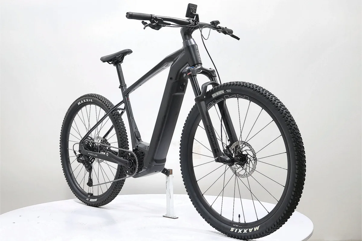 FOCUS Jarifa² 6.7 Nine 2023 LOT – Image 3