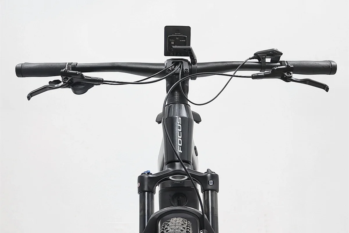 FOCUS Jarifa² 6.7 Nine 2023 LOT – Image 5