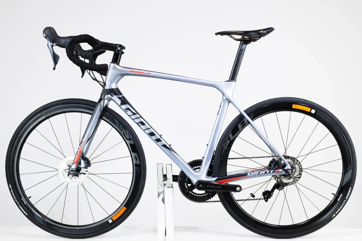 Giant TCR Advanced Pro 1 Disc ML Glacier Silver 2019 2249 – Image 2