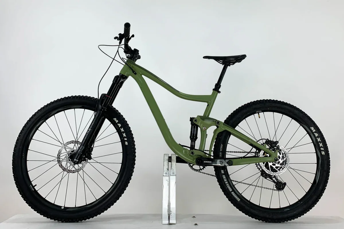 Giant Trance 3 – Image 2