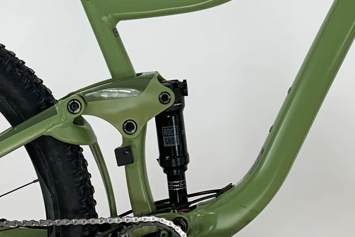 Giant Trance 3 – Image 7